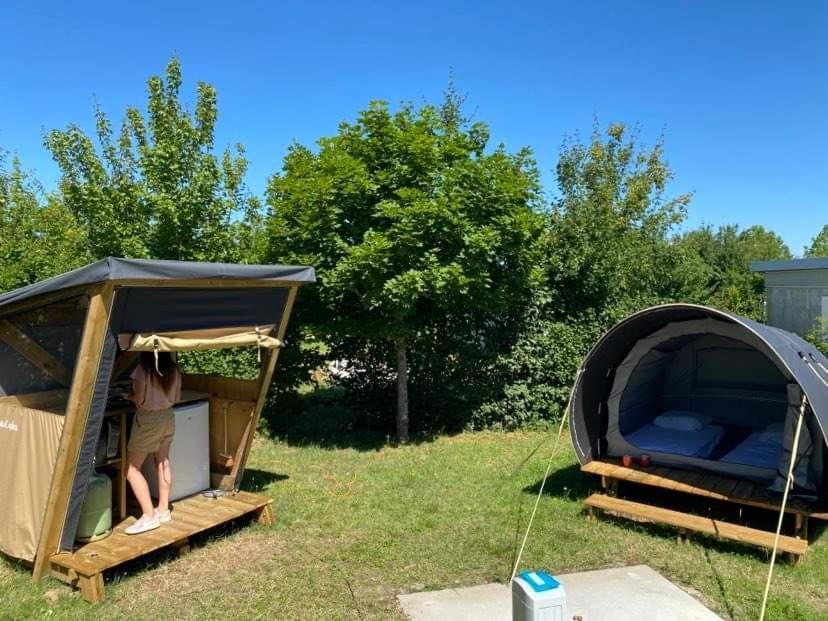 Camping Du Plan D'Eau **** 호텔 Saint-Yrieix-sur-Charente 외부 사진